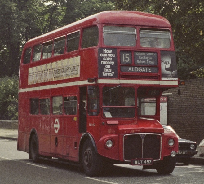 005-09 London - Double Decker Bus.jpg
